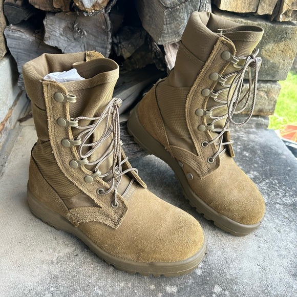 Vibram Tan Lace-Up Combat Boots Coyote Hot weather Army boots.Sz-4W. R - Picture 6 of 12